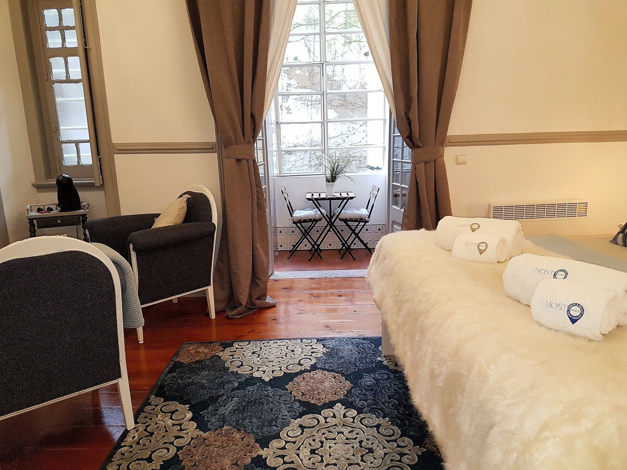 Estrela Charming Rooms By Host-Point Лиссабон Экстерьер фото
